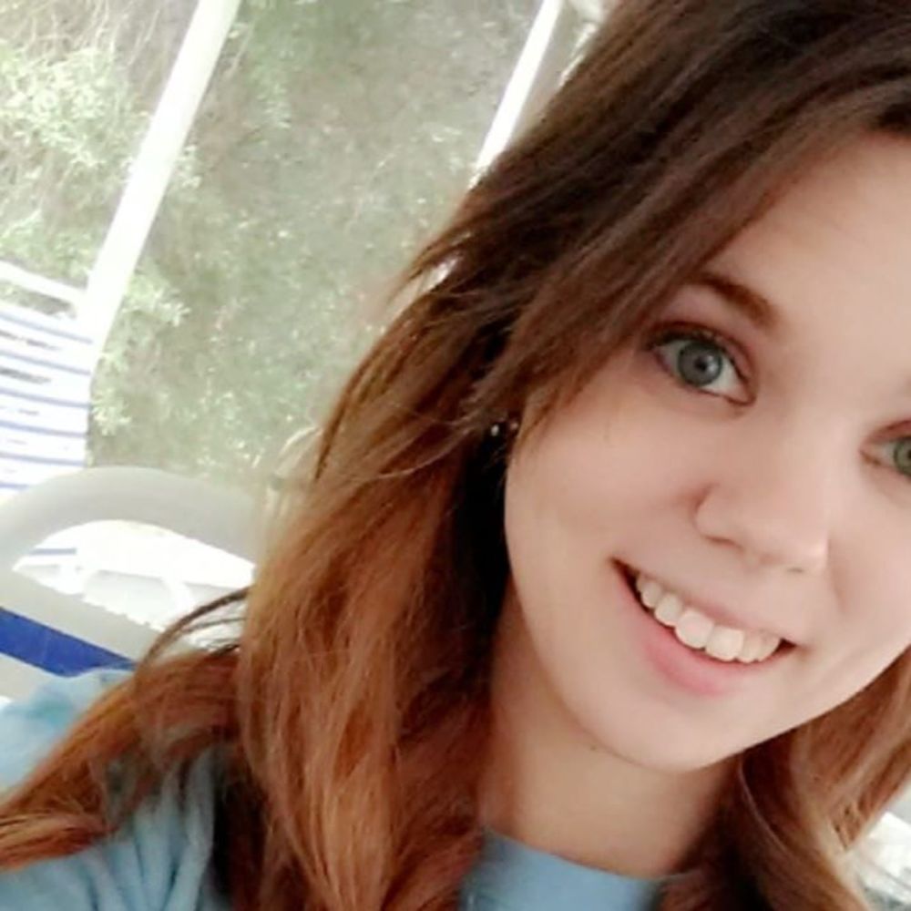 Meet your Posher, Kenzie